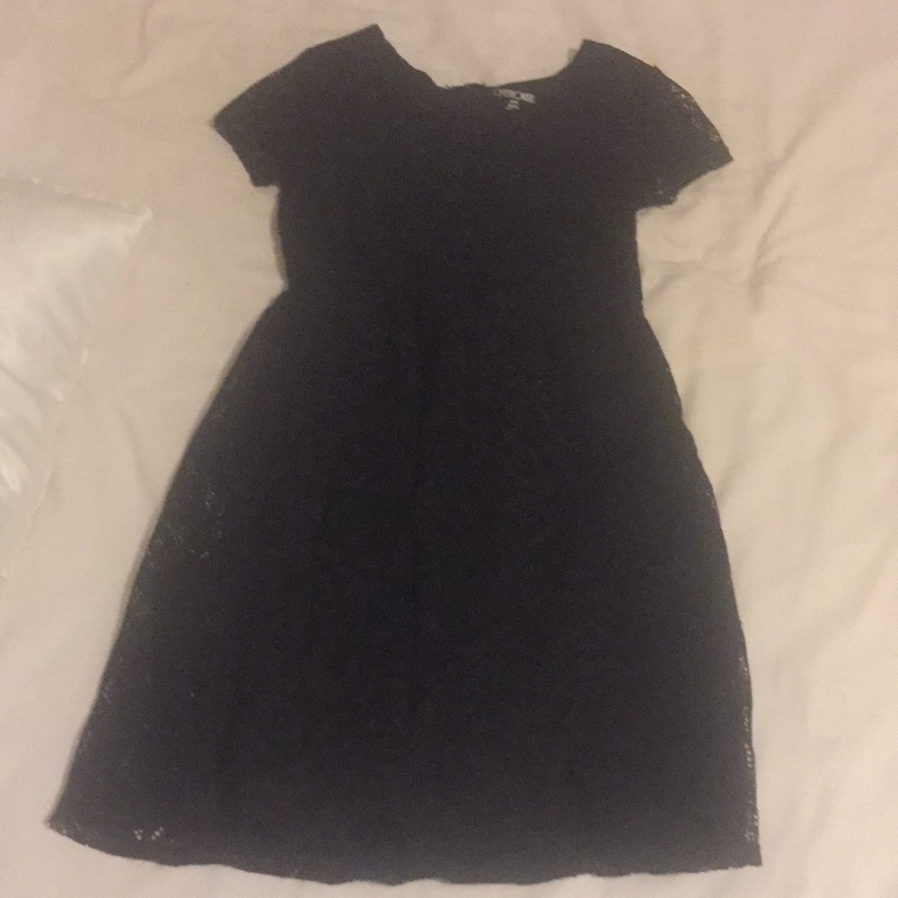 Black lace short sleeve dress